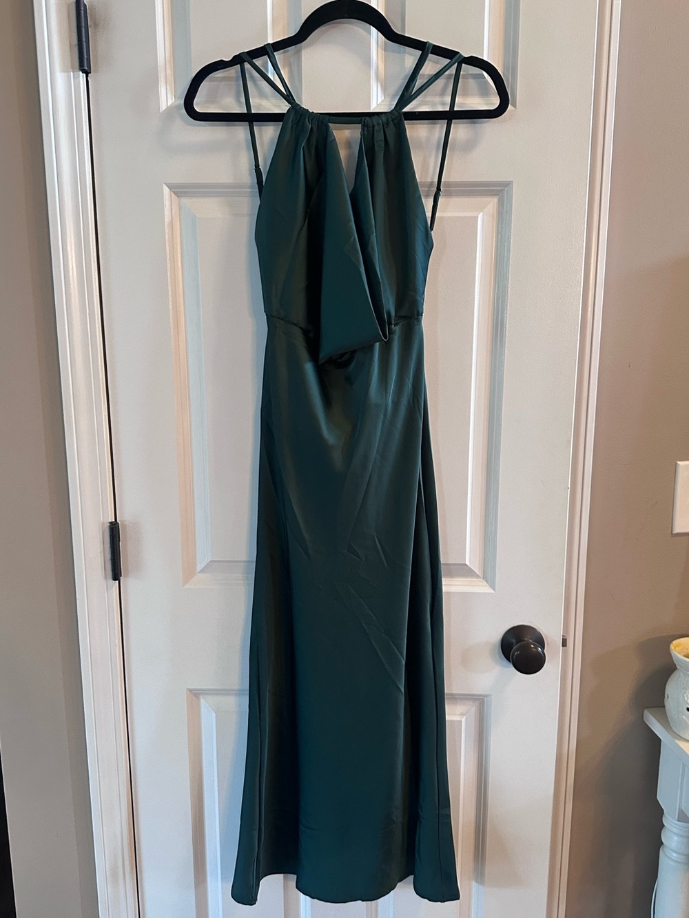 Emerald Green Satin Halter Open Back Maxi Dress Small - Picture 2 of 9